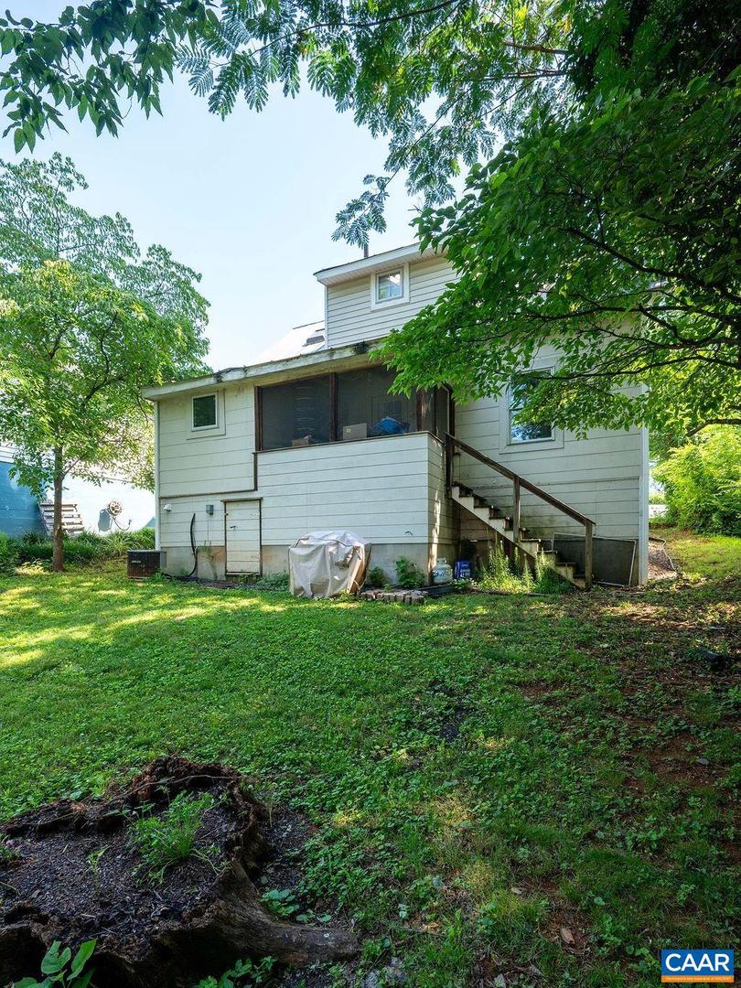 1308 POPLAR ST, CHARLOTTESVILLE, Virginia 22902, 3 Bedrooms Bedrooms, ,2 BathroomsBathrooms,Residential,For sale,1308 POPLAR ST,666914 MLS # 666914