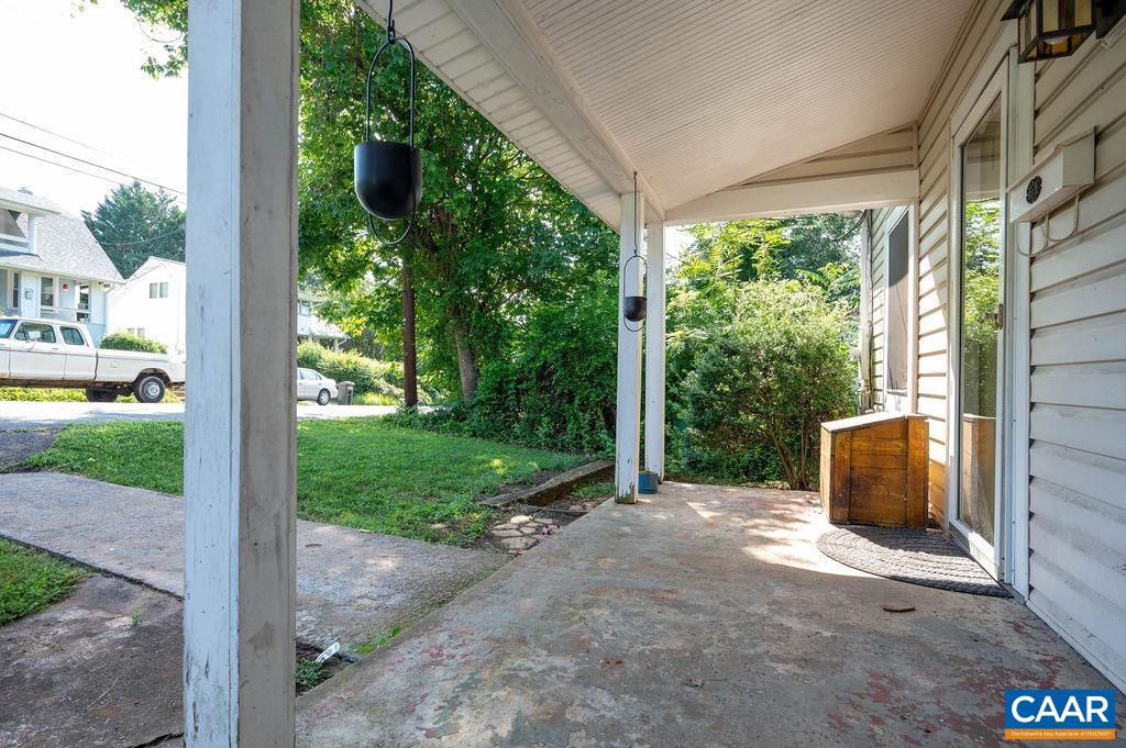1308 POPLAR ST, CHARLOTTESVILLE, Virginia 22902, 3 Bedrooms Bedrooms, ,2 BathroomsBathrooms,Residential,For sale,1308 POPLAR ST,666914 MLS # 666914