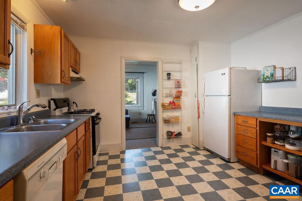 1308 POPLAR ST, CHARLOTTESVILLE, Virginia 22902, 3 Bedrooms Bedrooms, ,2 BathroomsBathrooms,Residential,For sale,1308 POPLAR ST,666914 MLS # 666914