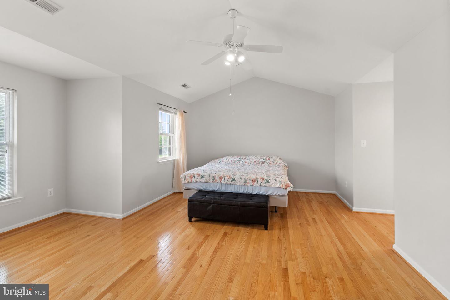 8208 KERFOOT DR, GAINESVILLE, Virginia 20155, 4 Bedrooms Bedrooms, ,3 BathroomsBathrooms,Residential,For sale,8208 KERFOOT DR,VAPW2099674 MLS # VAPW2099674