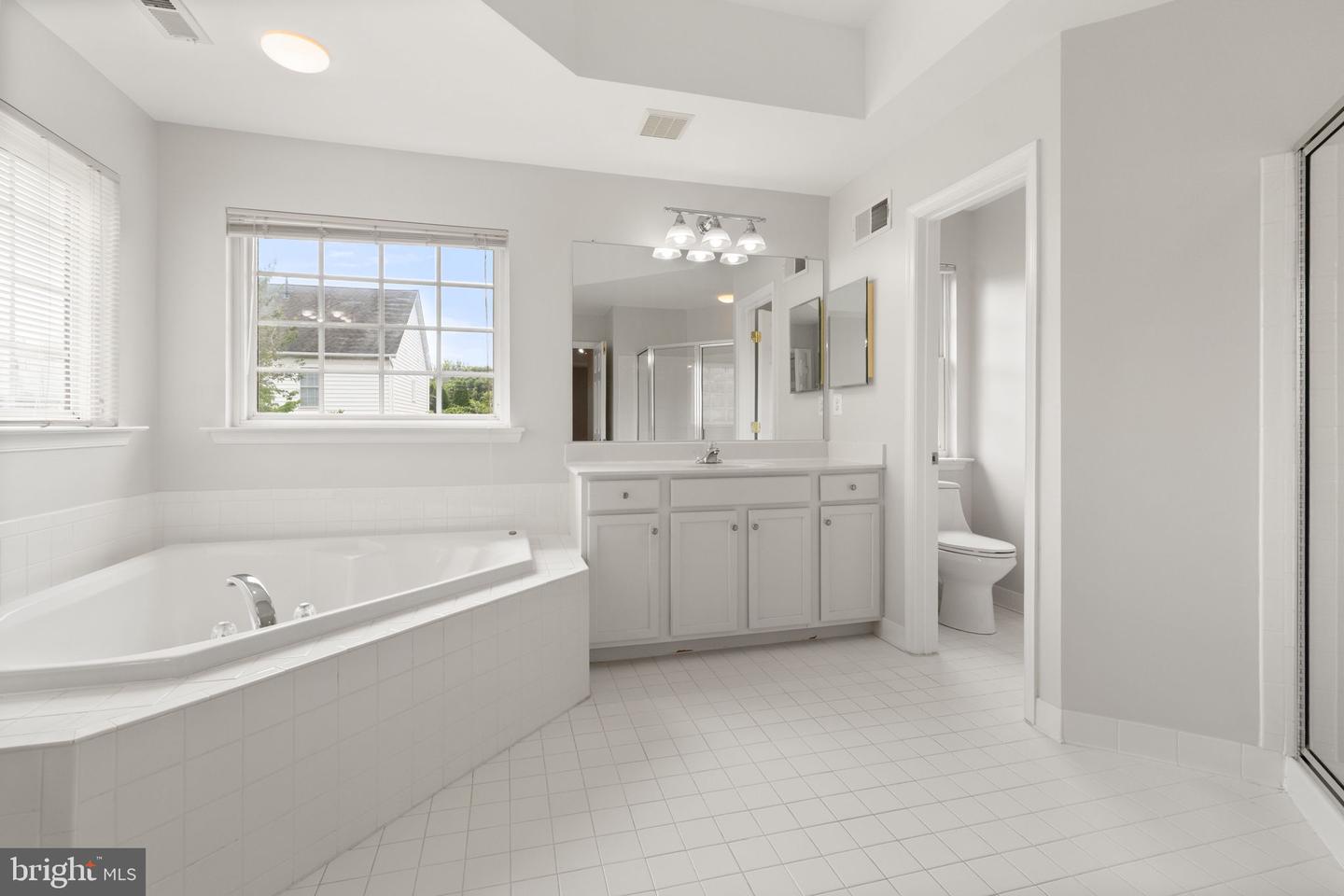 8208 KERFOOT DR, GAINESVILLE, Virginia 20155, 4 Bedrooms Bedrooms, ,3 BathroomsBathrooms,Residential,For sale,8208 KERFOOT DR,VAPW2099674 MLS # VAPW2099674