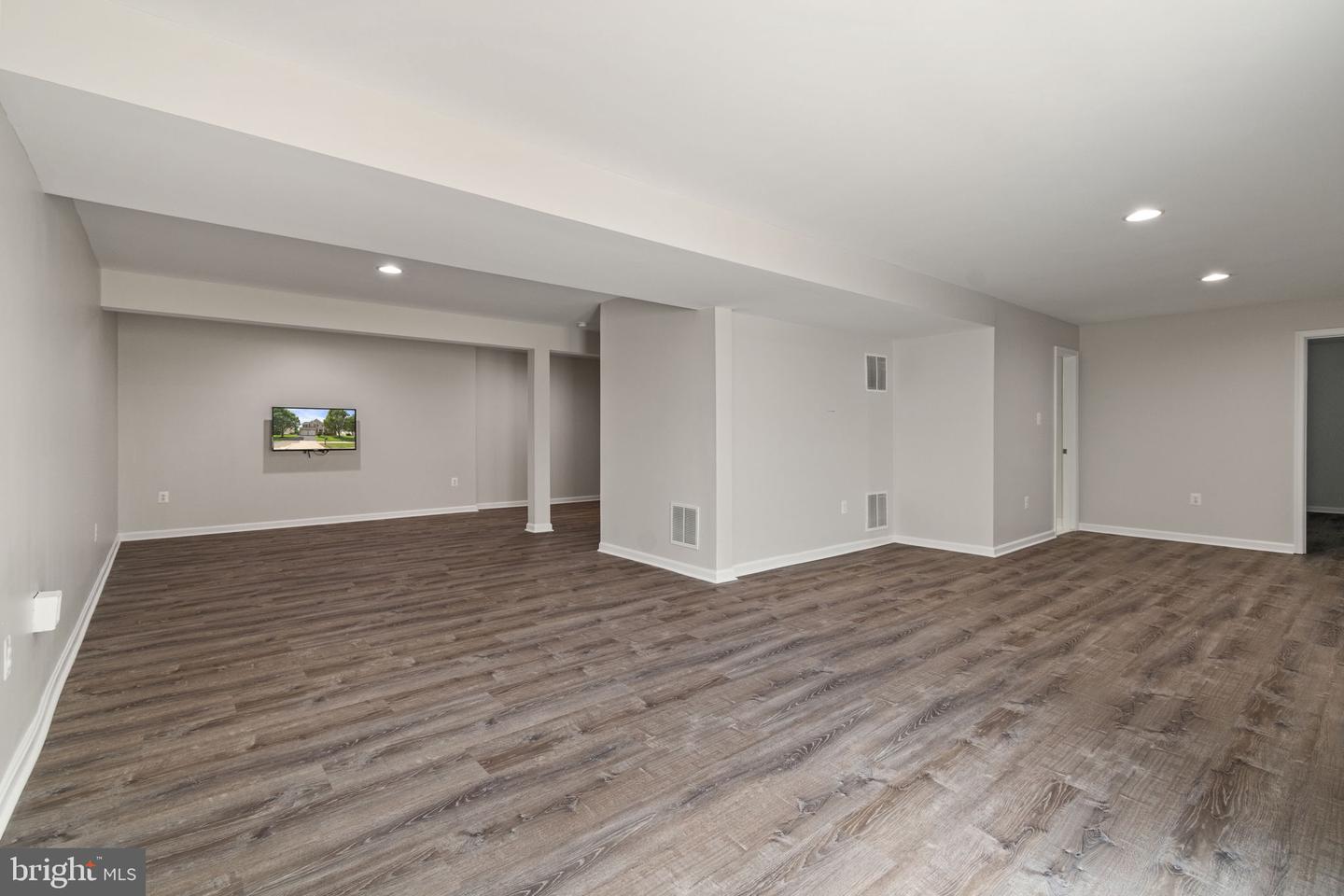 8208 KERFOOT DR, GAINESVILLE, Virginia 20155, 4 Bedrooms Bedrooms, ,3 BathroomsBathrooms,Residential,For sale,8208 KERFOOT DR,VAPW2099674 MLS # VAPW2099674
