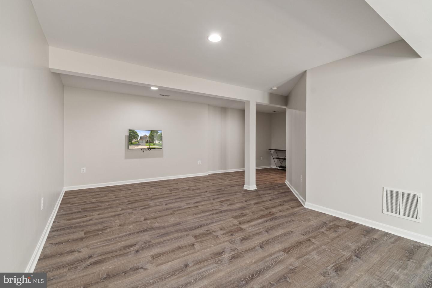 8208 KERFOOT DR, GAINESVILLE, Virginia 20155, 4 Bedrooms Bedrooms, ,3 BathroomsBathrooms,Residential,For sale,8208 KERFOOT DR,VAPW2099674 MLS # VAPW2099674