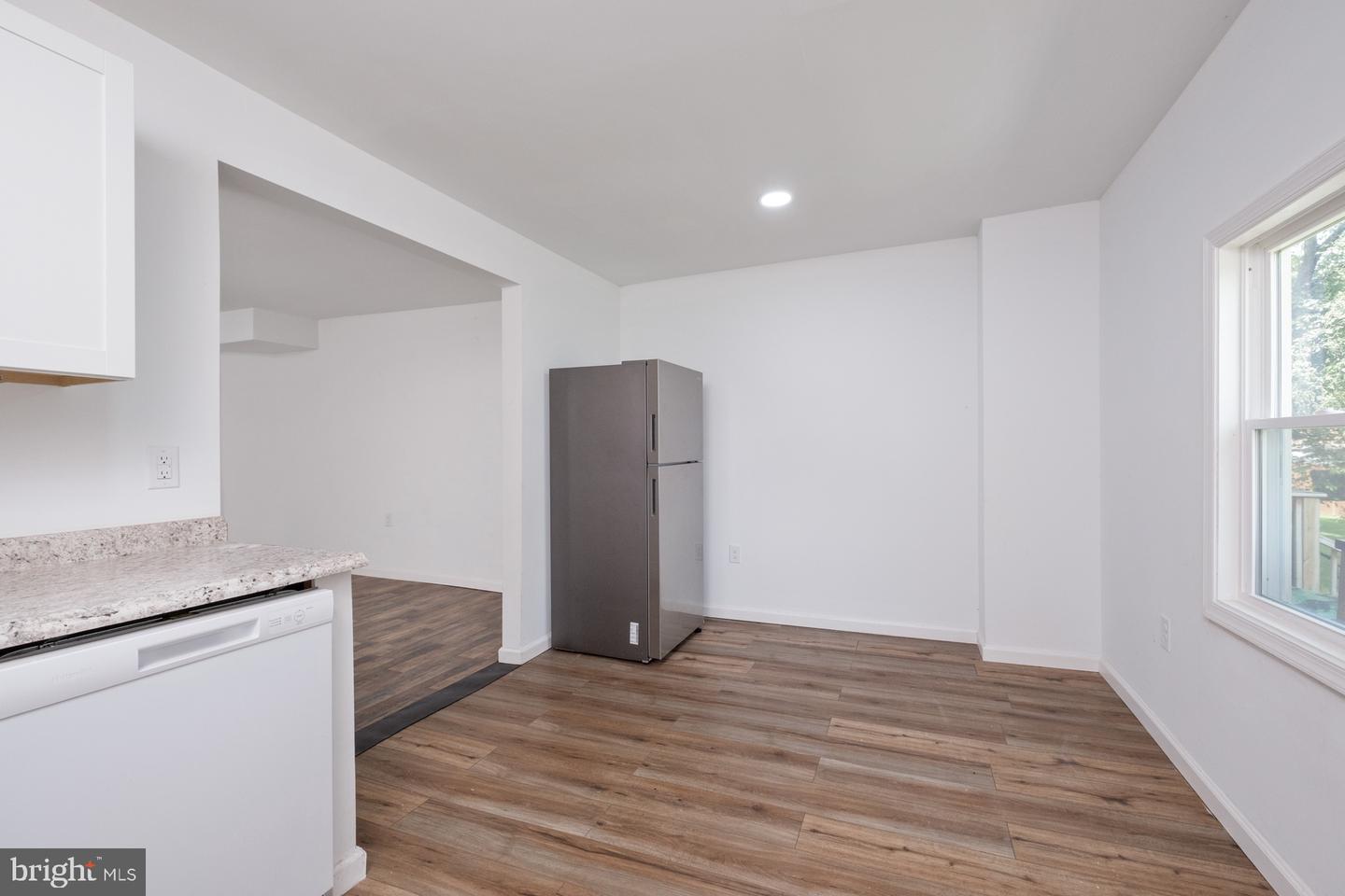 512 SHORT ST, FRONT ROYAL, Virginia 22630, 2 Bedrooms Bedrooms, ,1 BathroomBathrooms,Residential,For sale,512 SHORT ST,VAWR2011758 MLS # VAWR2011758