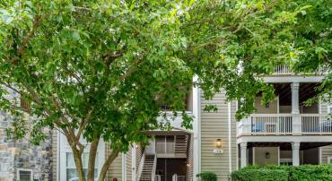 1712 LAKE SHORE CREST DR #14, RESTON, Virginia 20190, 1 Bedroom Bedrooms, ,1 BathroomBathrooms,Residential,For sale,1712 LAKE SHORE CREST DR #14,VAFX2256712 MLS # VAFX2256712