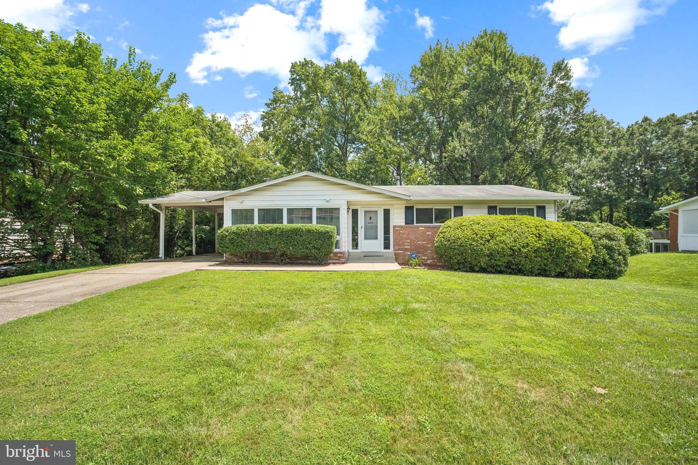8801 GATESHEAD RD, ALEXANDRIA, Virginia 22309, 4 Bedrooms Bedrooms, ,2 BathroomsBathrooms,Residential,For sale,8801 GATESHEAD RD,VAFX2256728 MLS # VAFX2256728