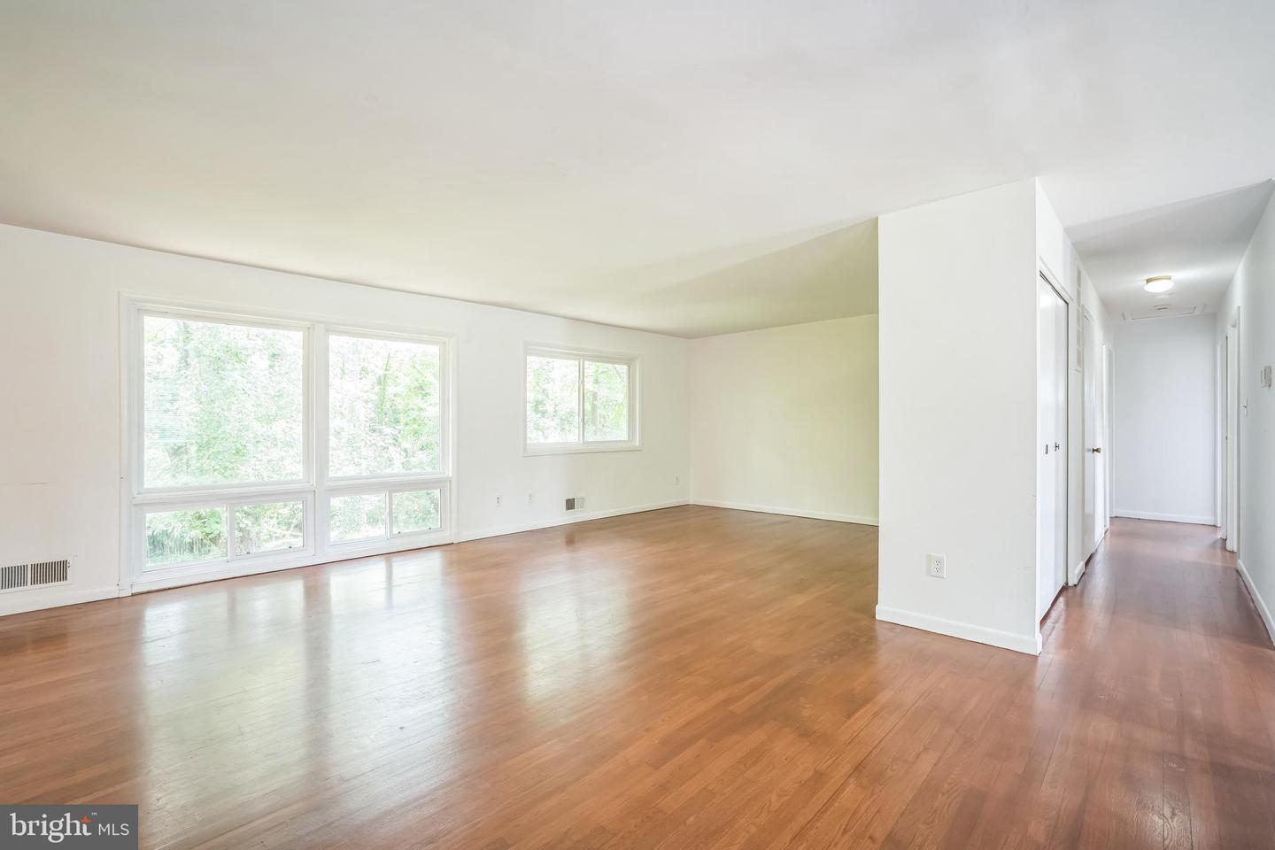 8801 GATESHEAD RD, ALEXANDRIA, Virginia 22309, 4 Bedrooms Bedrooms, ,2 BathroomsBathrooms,Residential,For sale,8801 GATESHEAD RD,VAFX2256728 MLS # VAFX2256728