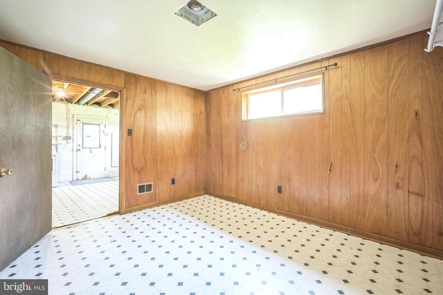 8801 GATESHEAD RD, ALEXANDRIA, Virginia 22309, 4 Bedrooms Bedrooms, ,2 BathroomsBathrooms,Residential,For sale,8801 GATESHEAD RD,VAFX2256728 MLS # VAFX2256728
