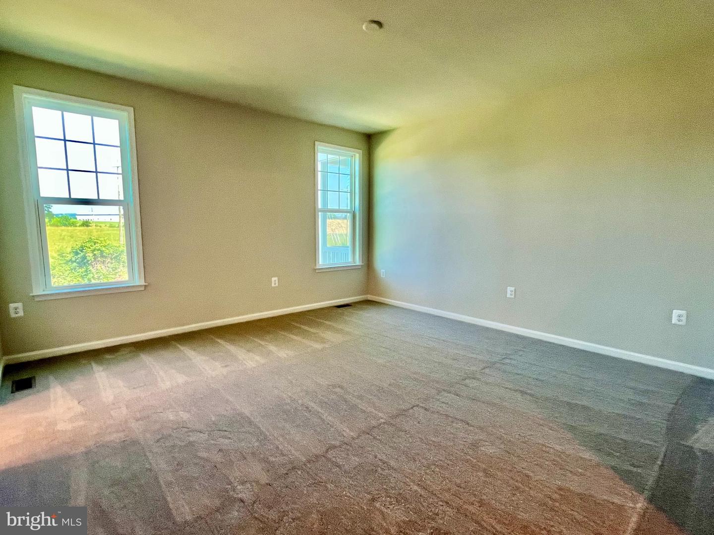 136 MAGPIE, WINCHESTER, Virginia 22603, 4 Bedrooms Bedrooms, ,3 BathroomsBathrooms,Residential,For sale,136 MAGPIE,VAFV2035560 MLS # VAFV2035560