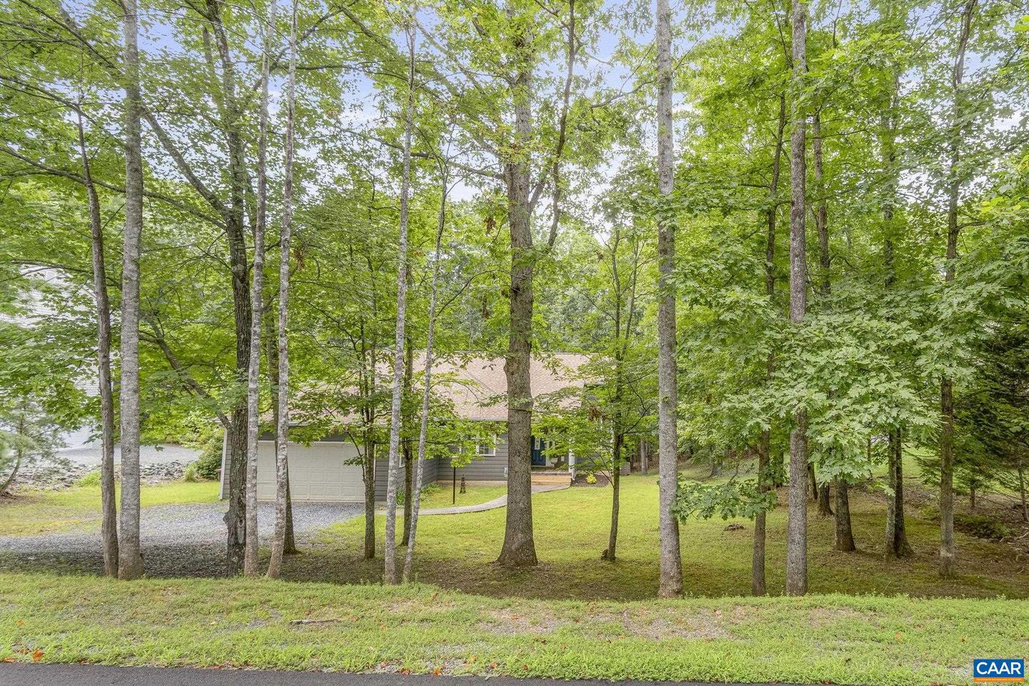 12 CLIFTWOOD RD, PALMYRA, Virginia 22963, 5 Bedrooms Bedrooms, ,3 BathroomsBathrooms,Residential,For sale,12 CLIFTWOOD RD,666980 MLS # 666980