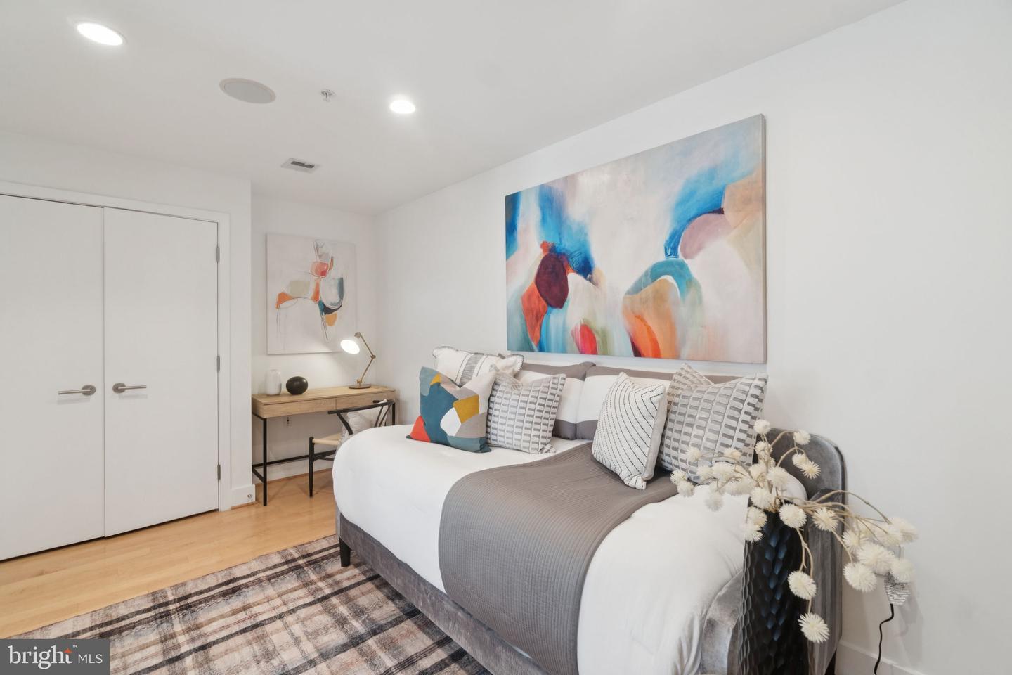 1401 Q ST NW #404, WASHINGTON, District Of Columbia 20009, 2 Bedrooms Bedrooms, ,2 BathroomsBathrooms,Residential,For sale,1401 Q ST NW #404,DCDC2211456 MLS # DCDC2211456