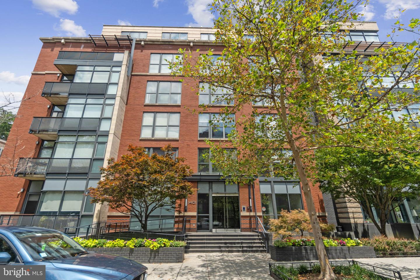 1401 Q ST NW #404, WASHINGTON, District Of Columbia 20009, 2 Bedrooms Bedrooms, ,2 BathroomsBathrooms,Residential,For sale,1401 Q ST NW #404,DCDC2211456 MLS # DCDC2211456