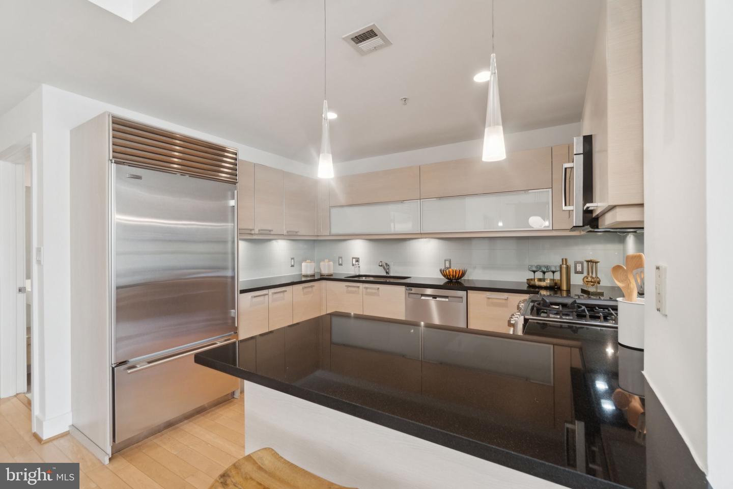 1401 Q ST NW #404, WASHINGTON, District Of Columbia 20009, 2 Bedrooms Bedrooms, ,2 BathroomsBathrooms,Residential,For sale,1401 Q ST NW #404,DCDC2211456 MLS # DCDC2211456