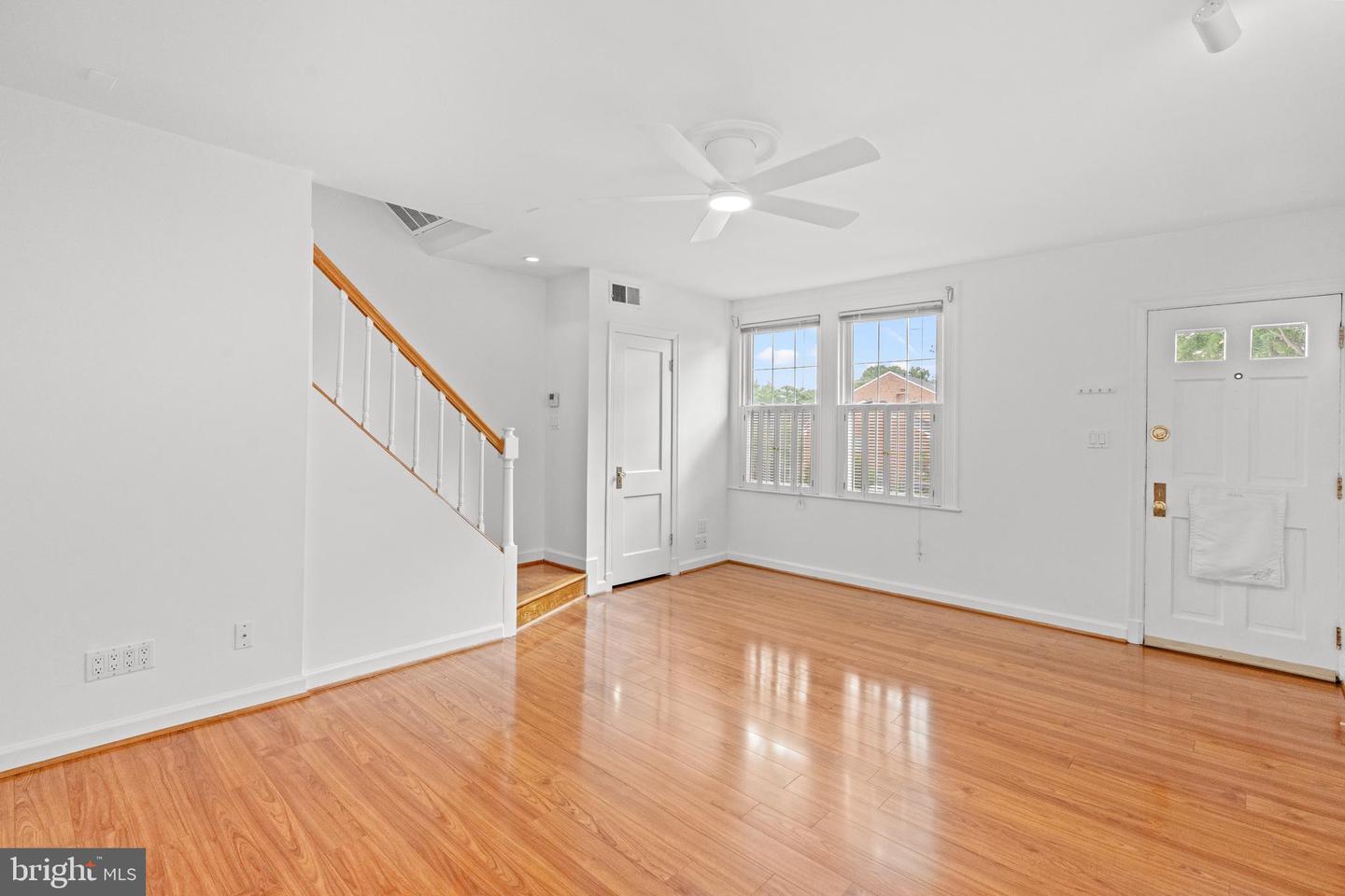 1600 S BARTON ST #751, ARLINGTON, Virginia 22204, 1 Bedroom Bedrooms, ,1 BathroomBathrooms,Residential,For sale,1600 S BARTON ST #751,VAAR2061174 MLS # VAAR2061174