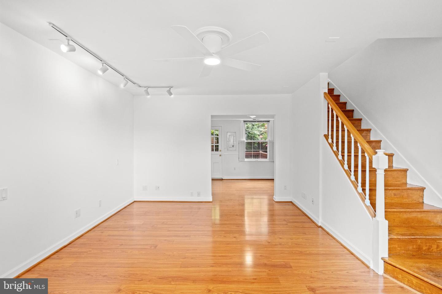 1600 S BARTON ST #751, ARLINGTON, Virginia 22204, 1 Bedroom Bedrooms, ,1 BathroomBathrooms,Residential,For sale,1600 S BARTON ST #751,VAAR2061174 MLS # VAAR2061174
