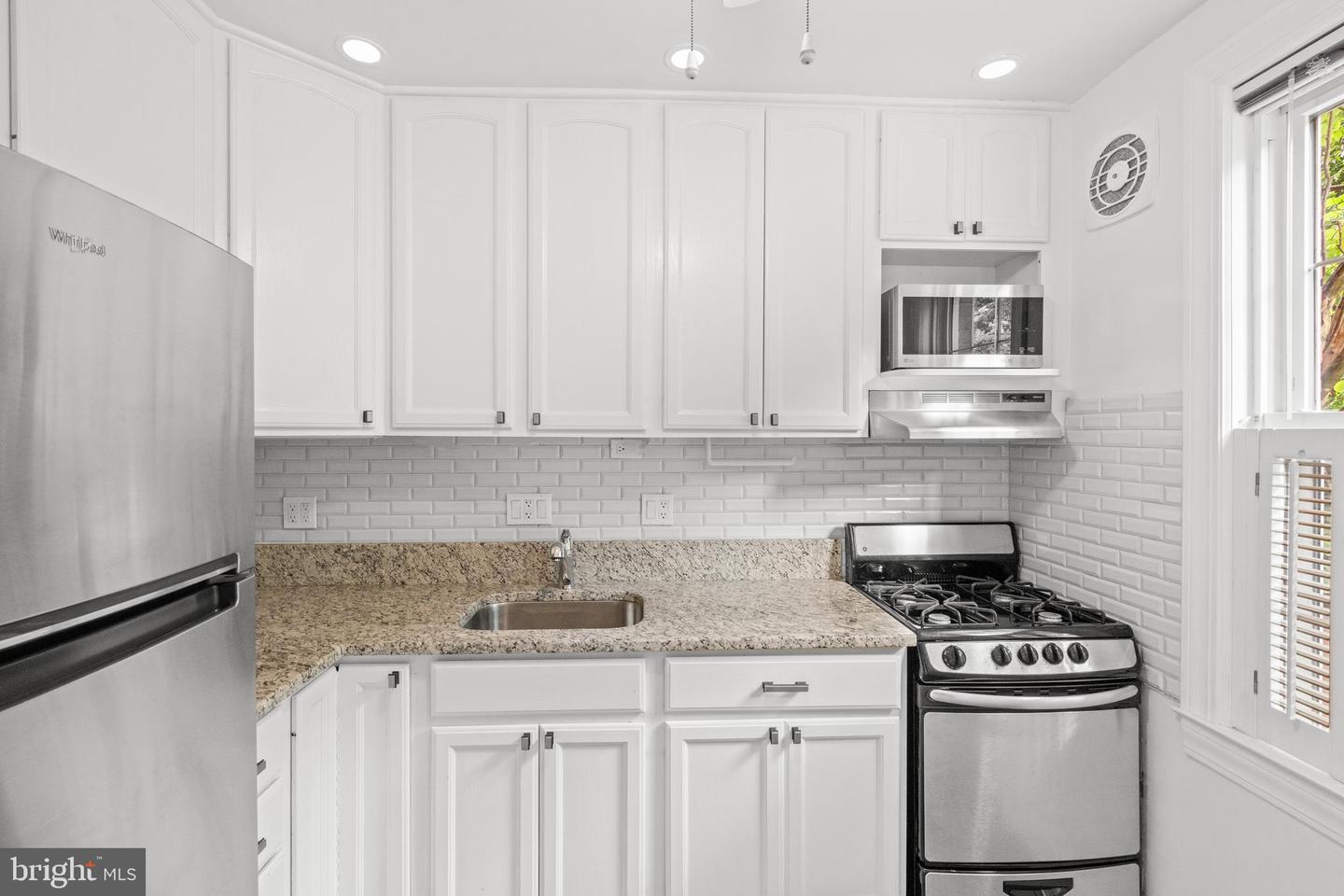 1600 S BARTON ST #751, ARLINGTON, Virginia 22204, 1 Bedroom Bedrooms, ,1 BathroomBathrooms,Residential,For sale,1600 S BARTON ST #751,VAAR2061174 MLS # VAAR2061174