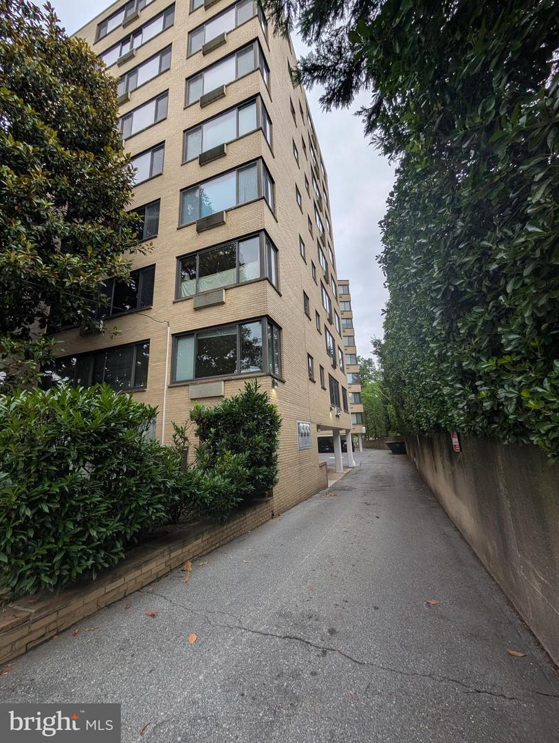 3601 WISCONSIN AVE NW #502, WASHINGTON, District Of Columbia 20016, 1 Bedroom Bedrooms, ,1 BathroomBathrooms,Residential,For sale,3601 WISCONSIN AVE NW #502,DCDC2211464 MLS # DCDC2211464