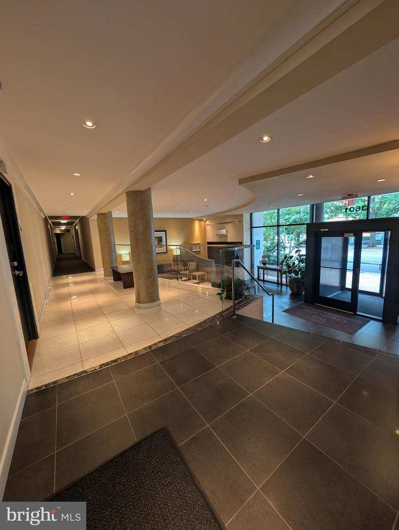 3601 WISCONSIN AVE NW #502, WASHINGTON, District Of Columbia 20016, 1 Bedroom Bedrooms, ,1 BathroomBathrooms,Residential,For sale,3601 WISCONSIN AVE NW #502,DCDC2211464 MLS # DCDC2211464