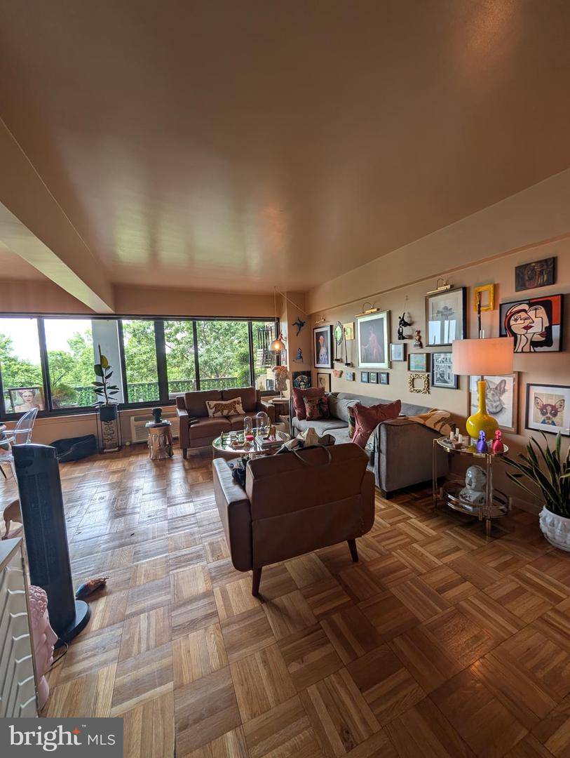 3601 WISCONSIN AVE NW #502, WASHINGTON, District Of Columbia 20016, 1 Bedroom Bedrooms, ,1 BathroomBathrooms,Residential,For sale,3601 WISCONSIN AVE NW #502,DCDC2211464 MLS # DCDC2211464