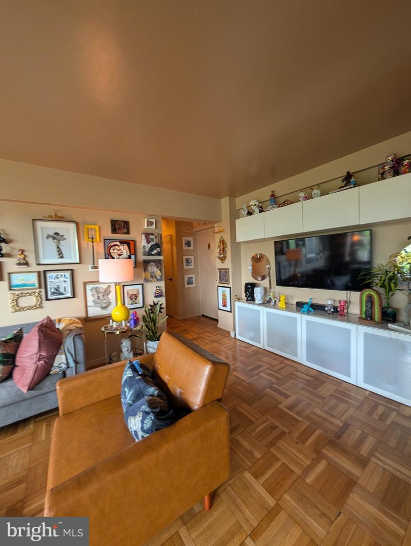 3601 WISCONSIN AVE NW #502, WASHINGTON, District Of Columbia 20016, 1 Bedroom Bedrooms, ,1 BathroomBathrooms,Residential,For sale,3601 WISCONSIN AVE NW #502,DCDC2211464 MLS # DCDC2211464