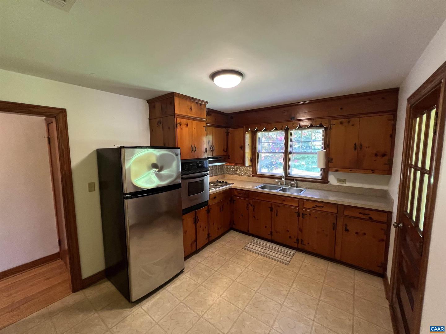 1320 AVON ST, CHARLOTTESVILLE, Virginia 22902, 2 Bedrooms Bedrooms, ,1 BathroomBathrooms,Residential,For sale,1320 AVON ST,666985 MLS # 666985