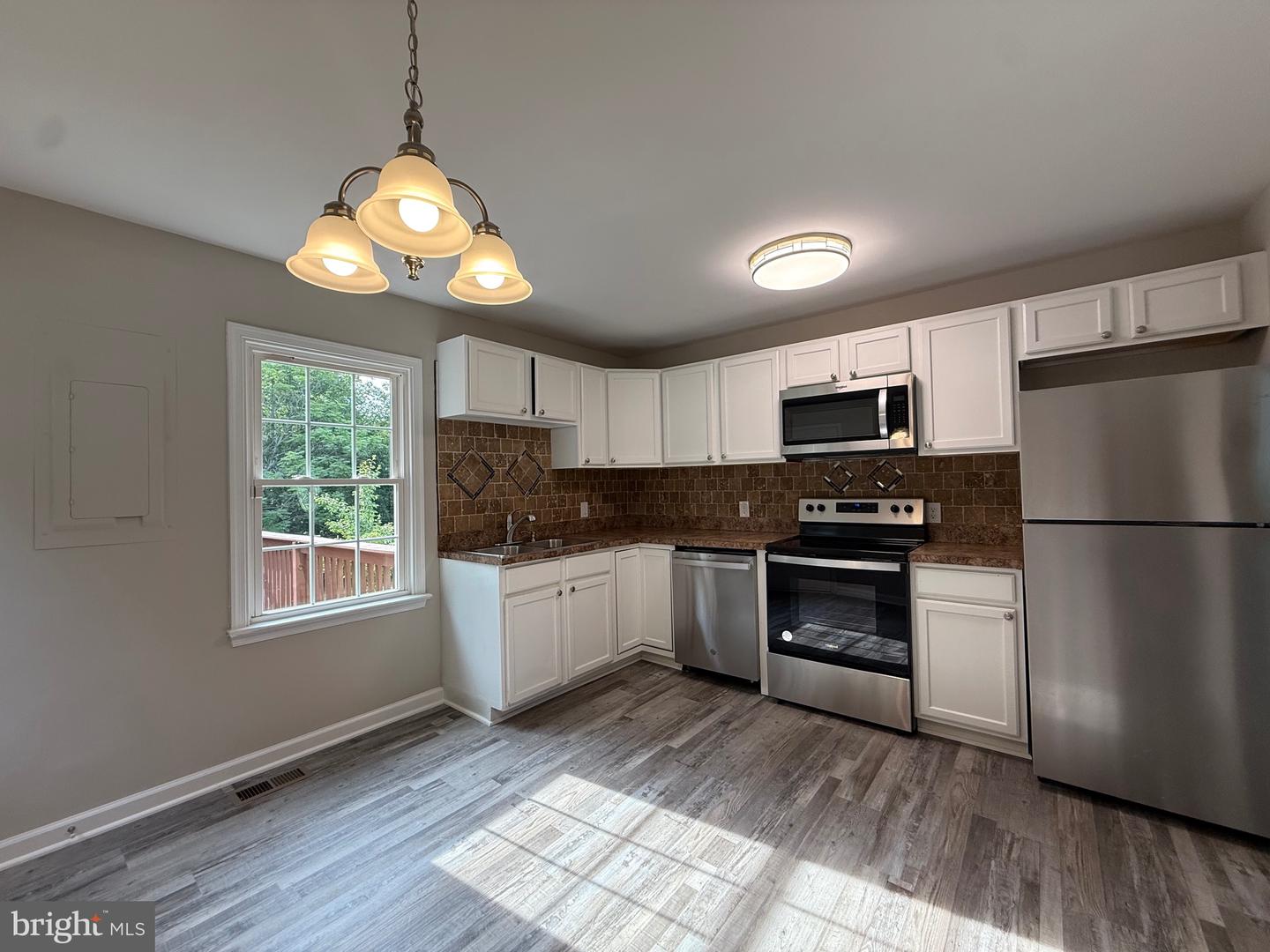 319 CHOPPING RD, MINERAL, Virginia 23117, 3 Bedrooms Bedrooms, ,2 BathroomsBathrooms,Residential,For sale,319 CHOPPING RD,VALA2008302 MLS # VALA2008302
