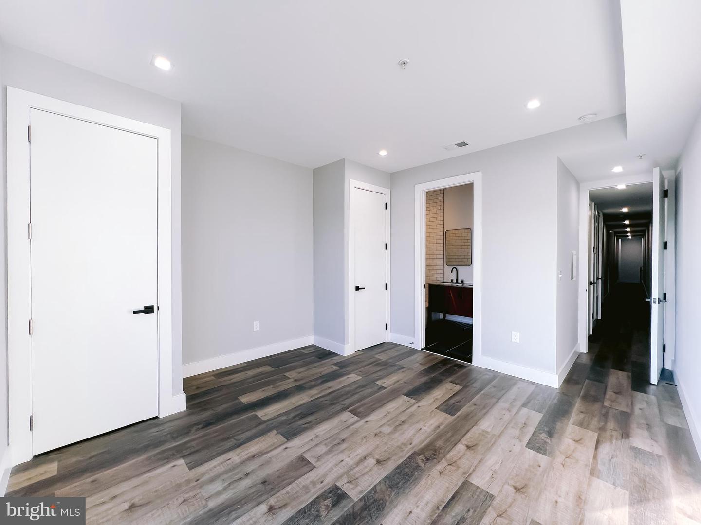 1266 HOLBROOK TER NE #UPPER UNIT, WASHINGTON, District Of Columbia 20002, 2 Bedrooms Bedrooms, ,3 BathroomsBathrooms,Residential,For sale,1266 HOLBROOK TER NE #UPPER UNIT,DCDC2211510 MLS # DCDC2211510