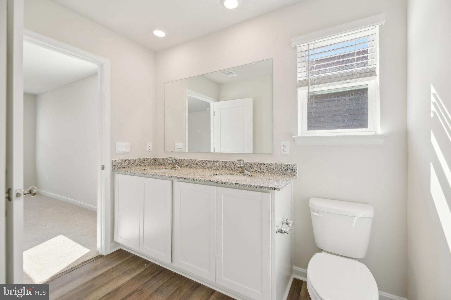 114 HEMPHILL ST, STEPHENS CITY, Virginia 22655, 4 Bedrooms Bedrooms, ,2 BathroomsBathrooms,Residential,For sale,114 HEMPHILL ST,VAFV2035568 MLS # VAFV2035568