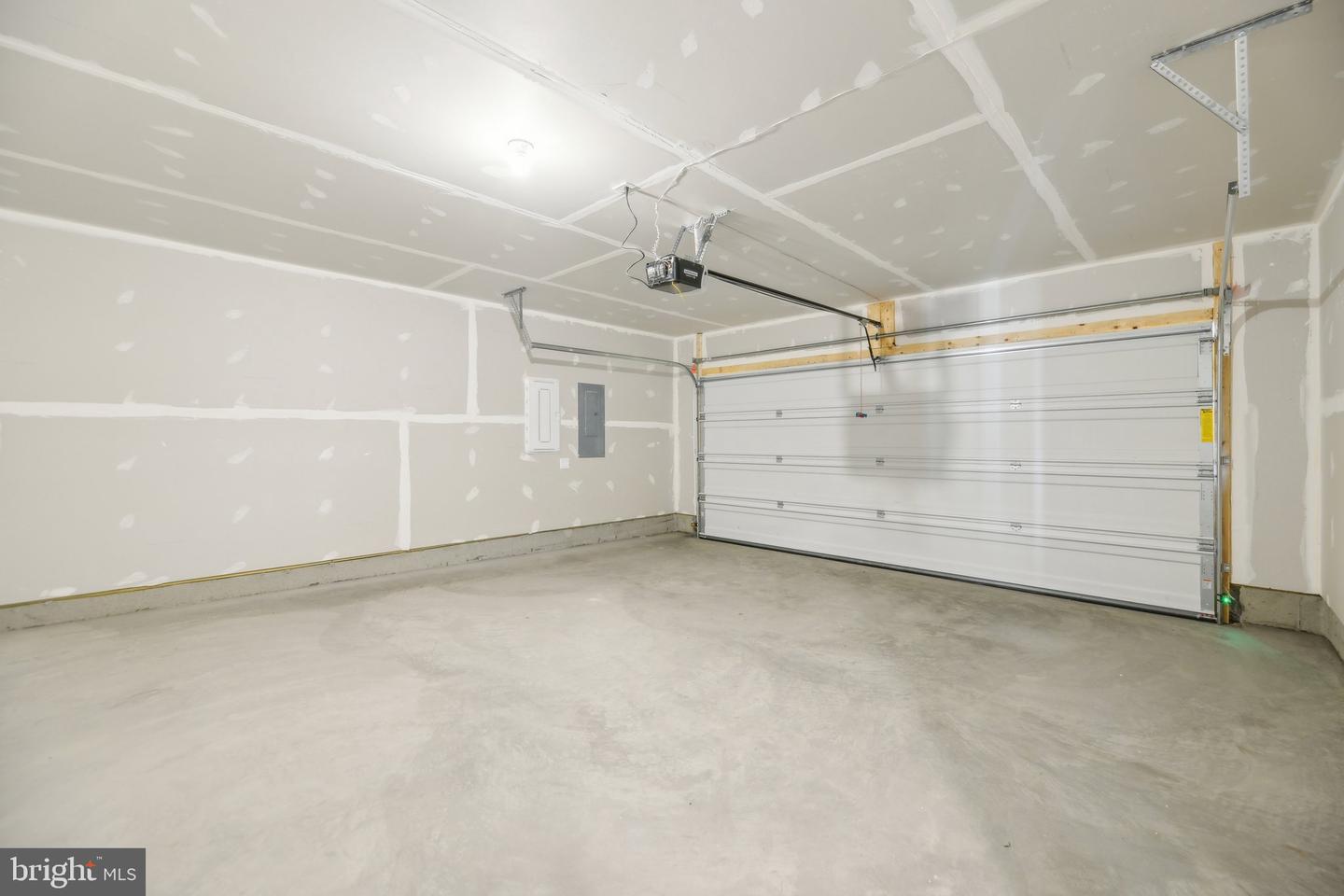 114 HEMPHILL ST, STEPHENS CITY, Virginia 22655, 4 Bedrooms Bedrooms, ,2 BathroomsBathrooms,Residential,For sale,114 HEMPHILL ST,VAFV2035568 MLS # VAFV2035568