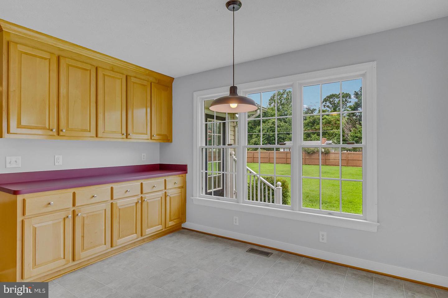 47 ROSEBERRY LN, URBANNA, Virginia 23175, 3 Bedrooms Bedrooms, 8 Rooms Rooms,3 BathroomsBathrooms,Residential,For sale,47 ROSEBERRY LN,VAMX2000224 MLS # VAMX2000224