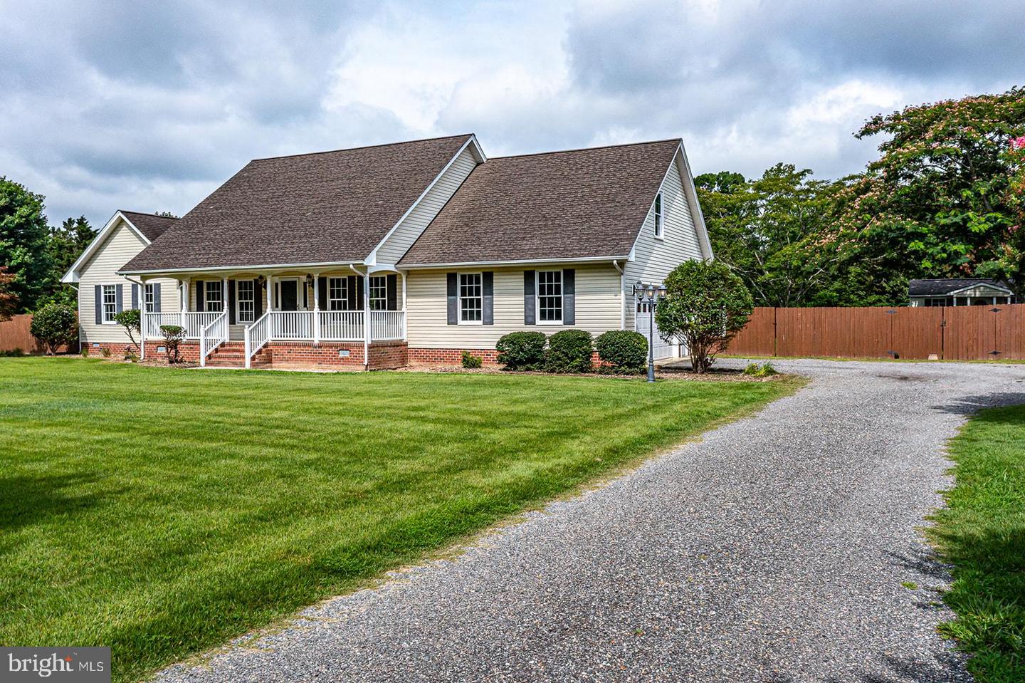 47 ROSEBERRY LN, URBANNA, Virginia 23175, 3 Bedrooms Bedrooms, 8 Rooms Rooms,3 BathroomsBathrooms,Residential,For sale,47 ROSEBERRY LN,VAMX2000224 MLS # VAMX2000224