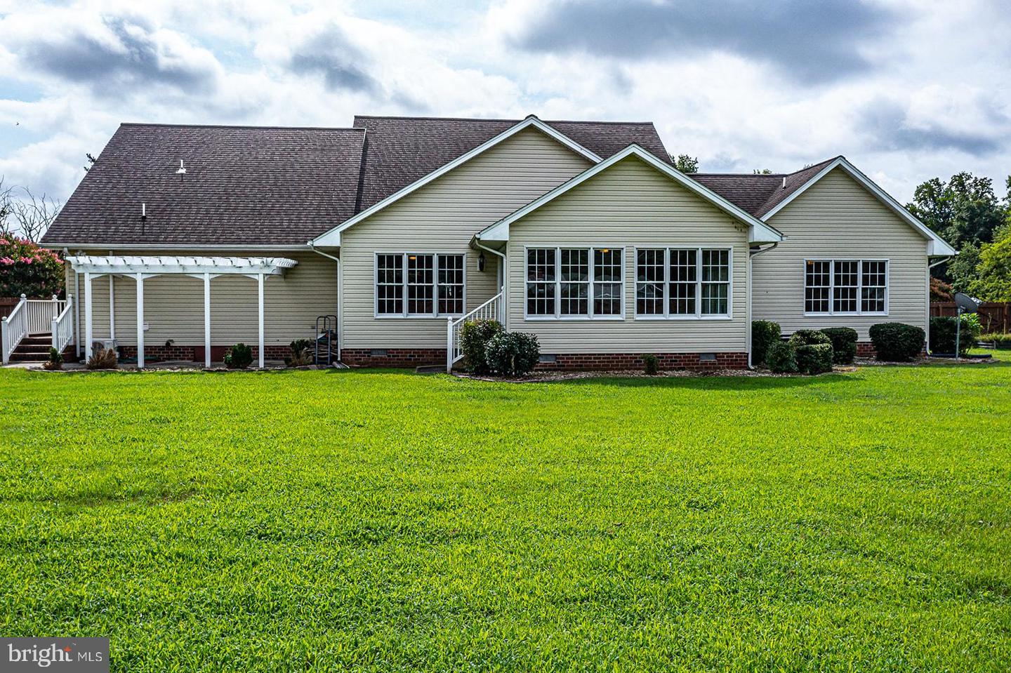 47 ROSEBERRY LN, URBANNA, Virginia 23175, 3 Bedrooms Bedrooms, 8 Rooms Rooms,3 BathroomsBathrooms,Residential,For sale,47 ROSEBERRY LN,VAMX2000224 MLS # VAMX2000224