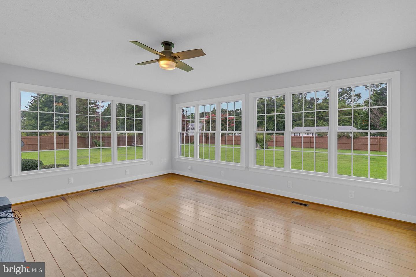 47 ROSEBERRY LN, URBANNA, Virginia 23175, 3 Bedrooms Bedrooms, 8 Rooms Rooms,3 BathroomsBathrooms,Residential,For sale,47 ROSEBERRY LN,VAMX2000224 MLS # VAMX2000224