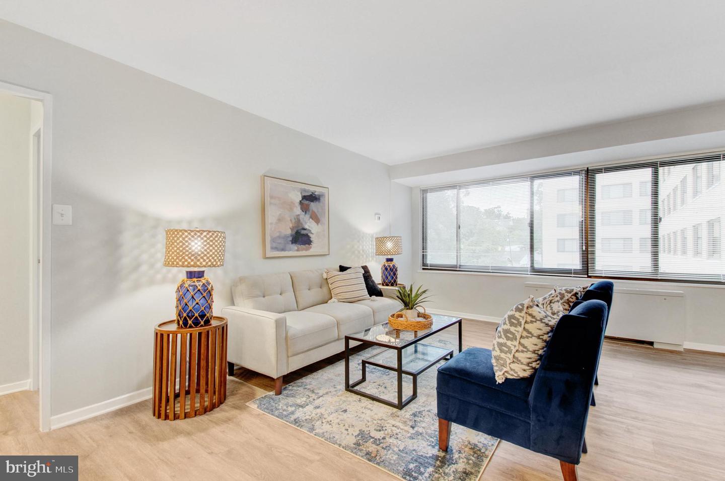 5410 CONNECTICUT AVE NW #206, WASHINGTON, District Of Columbia 20015, 2 Bedrooms Bedrooms, ,1 BathroomBathrooms,Residential,For sale,5410 CONNECTICUT AVE NW #206,DCDC2211522 MLS # DCDC2211522