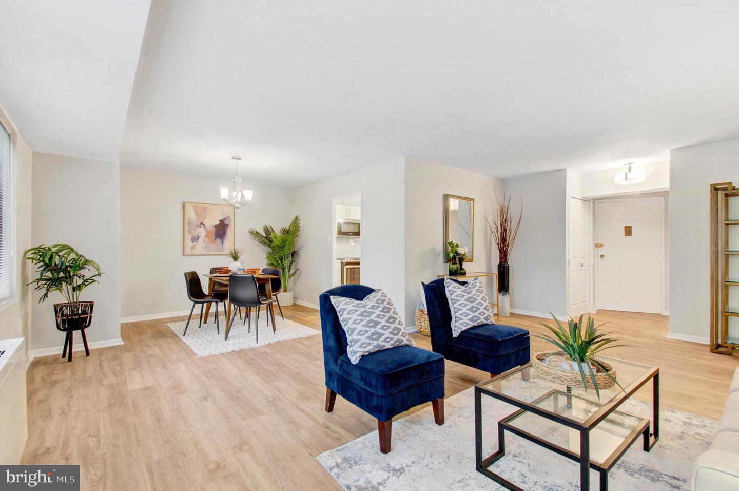 5410 CONNECTICUT AVE NW #206, WASHINGTON, District Of Columbia 20015, 2 Bedrooms Bedrooms, ,1 BathroomBathrooms,Residential,For sale,5410 CONNECTICUT AVE NW #206,DCDC2211522 MLS # DCDC2211522