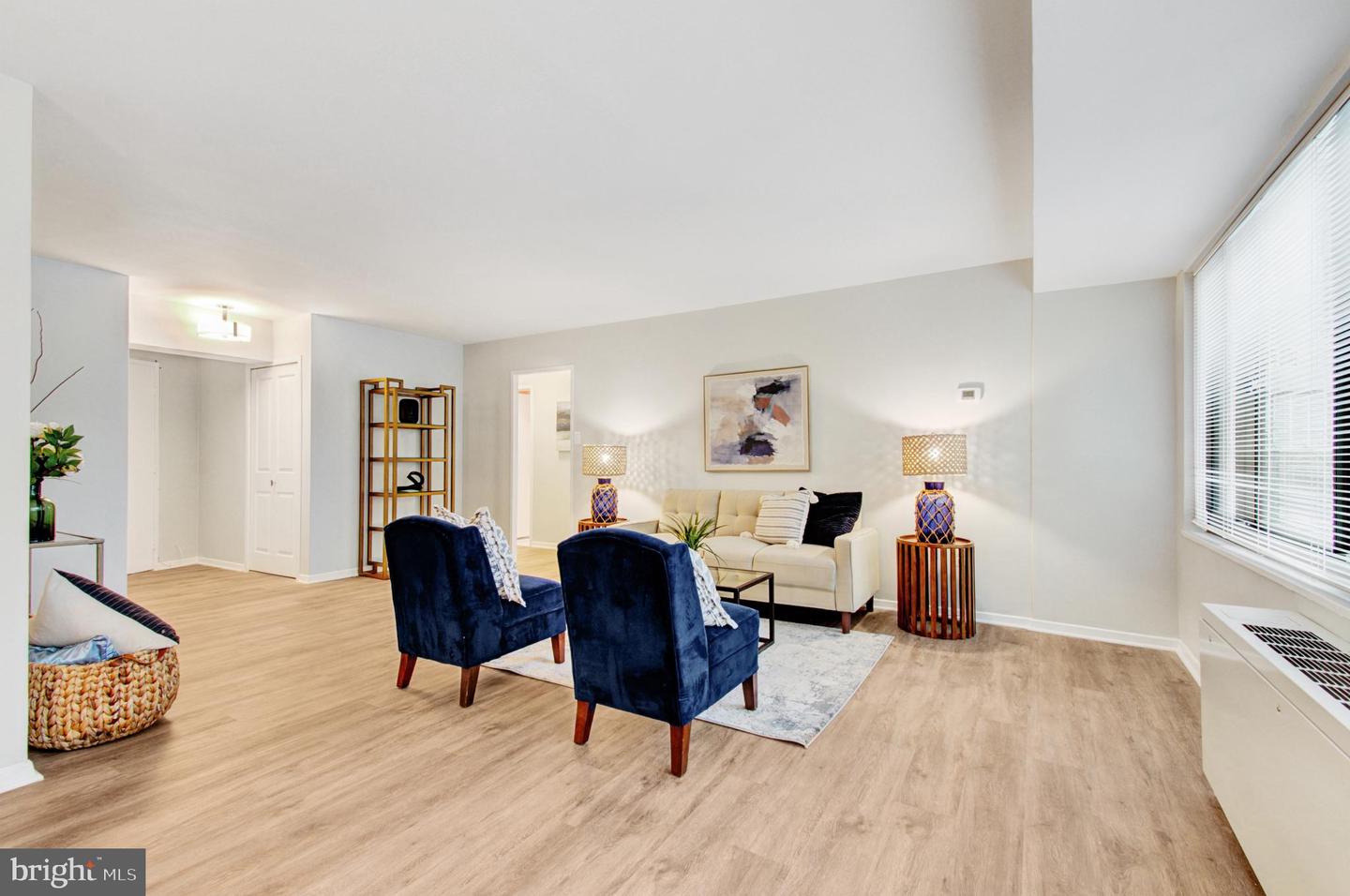 5410 CONNECTICUT AVE NW #206, WASHINGTON, District Of Columbia 20015, 2 Bedrooms Bedrooms, ,1 BathroomBathrooms,Residential,For sale,5410 CONNECTICUT AVE NW #206,DCDC2211522 MLS # DCDC2211522