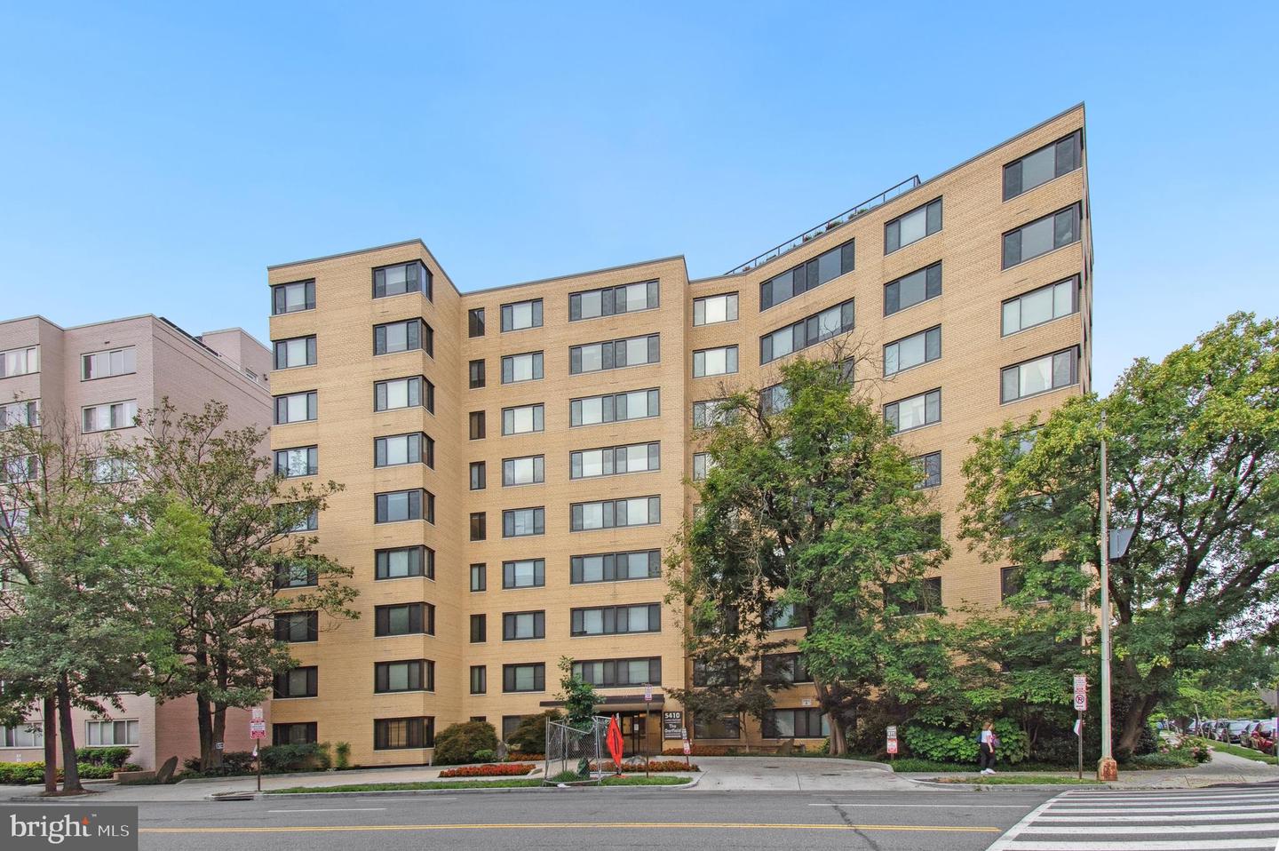 5410 CONNECTICUT AVE NW #206, WASHINGTON, District Of Columbia 20015, 2 Bedrooms Bedrooms, ,1 BathroomBathrooms,Residential,For sale,5410 CONNECTICUT AVE NW #206,DCDC2211522 MLS # DCDC2211522