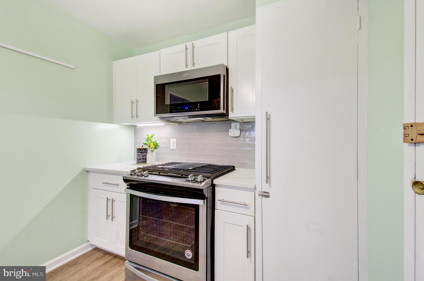 5410 CONNECTICUT AVE NW #206, WASHINGTON, District Of Columbia 20015, 2 Bedrooms Bedrooms, ,1 BathroomBathrooms,Residential,For sale,5410 CONNECTICUT AVE NW #206,DCDC2211522 MLS # DCDC2211522
