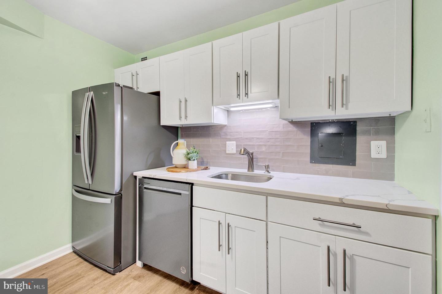 5410 CONNECTICUT AVE NW #206, WASHINGTON, District Of Columbia 20015, 2 Bedrooms Bedrooms, ,1 BathroomBathrooms,Residential,For sale,5410 CONNECTICUT AVE NW #206,DCDC2211522 MLS # DCDC2211522