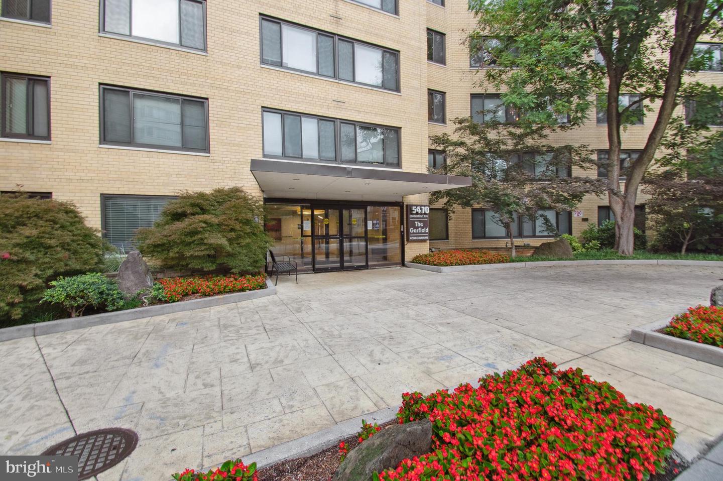 5410 CONNECTICUT AVE NW #206, WASHINGTON, District Of Columbia 20015, 2 Bedrooms Bedrooms, ,1 BathroomBathrooms,Residential,For sale,5410 CONNECTICUT AVE NW #206,DCDC2211522 MLS # DCDC2211522