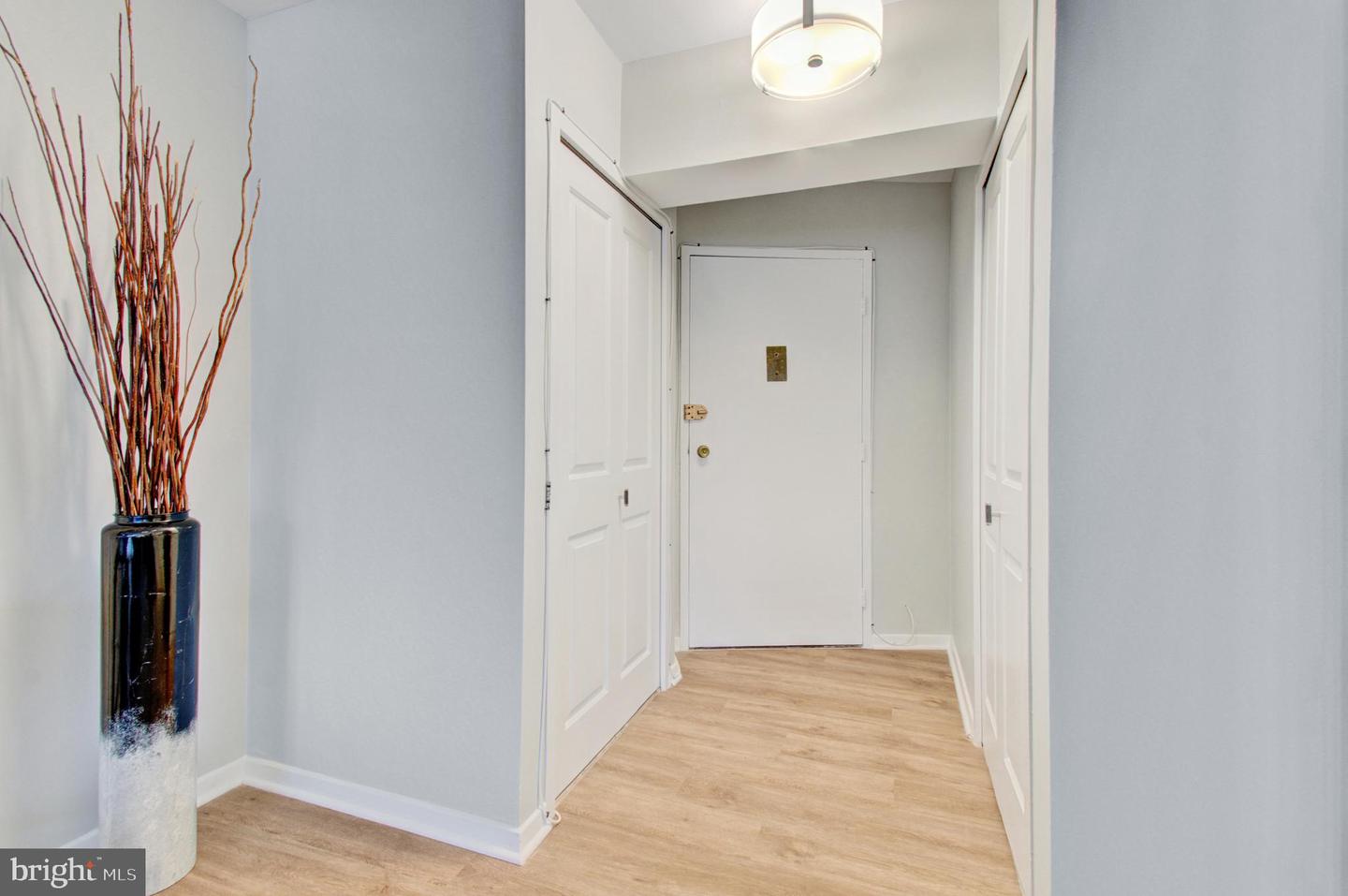 5410 CONNECTICUT AVE NW #206, WASHINGTON, District Of Columbia 20015, 2 Bedrooms Bedrooms, ,1 BathroomBathrooms,Residential,For sale,5410 CONNECTICUT AVE NW #206,DCDC2211522 MLS # DCDC2211522