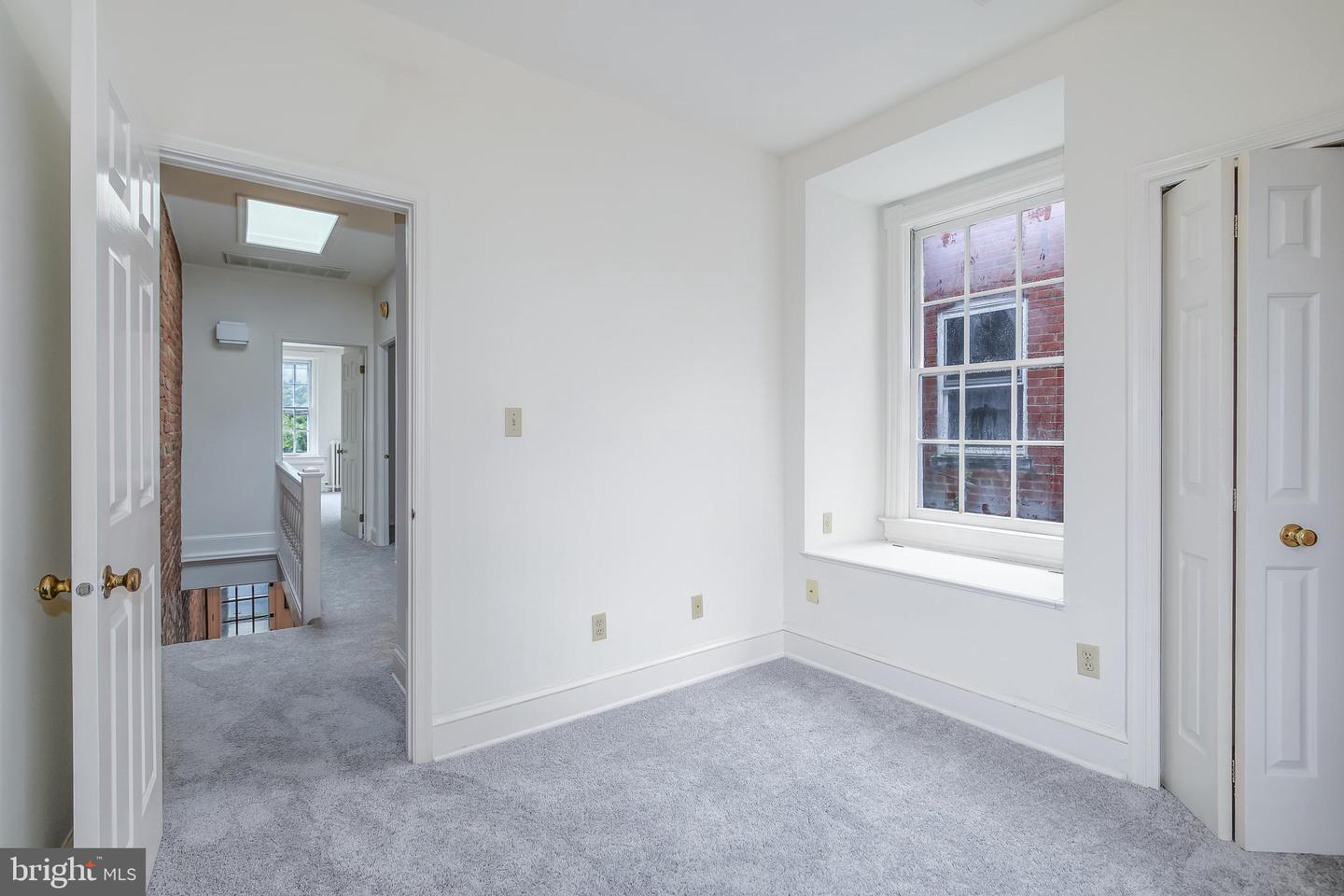 323 14TH ST NE, WASHINGTON, District Of Columbia 20002, 3 Bedrooms Bedrooms, ,1 BathroomBathrooms,Residential,For sale,323 14TH ST NE,DCDC2211528 MLS # DCDC2211528