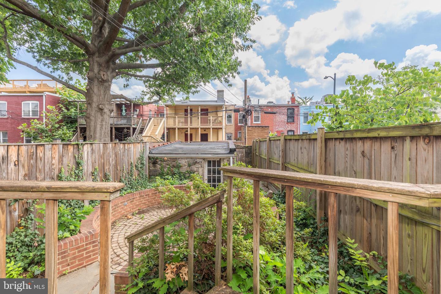 323 14TH ST NE, WASHINGTON, District Of Columbia 20002, 3 Bedrooms Bedrooms, ,1 BathroomBathrooms,Residential,For sale,323 14TH ST NE,DCDC2211528 MLS # DCDC2211528