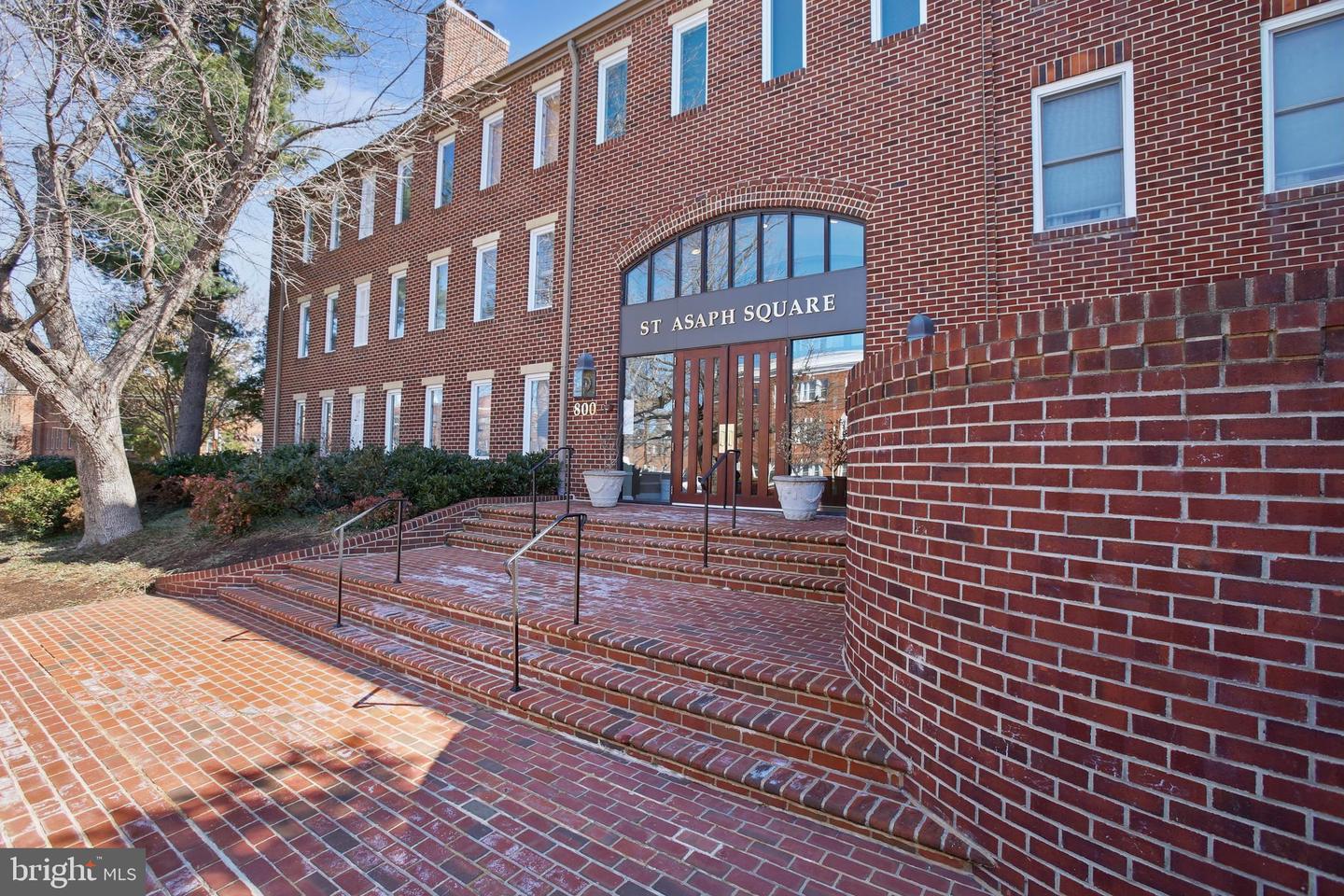 800 S SAINT ASAPH ST #403, ALEXANDRIA, Virginia 22314, 1 Bedroom Bedrooms, ,1 BathroomBathrooms,Residential,For sale,800 S SAINT ASAPH ST #403,VAAX2047712 MLS # VAAX2047712