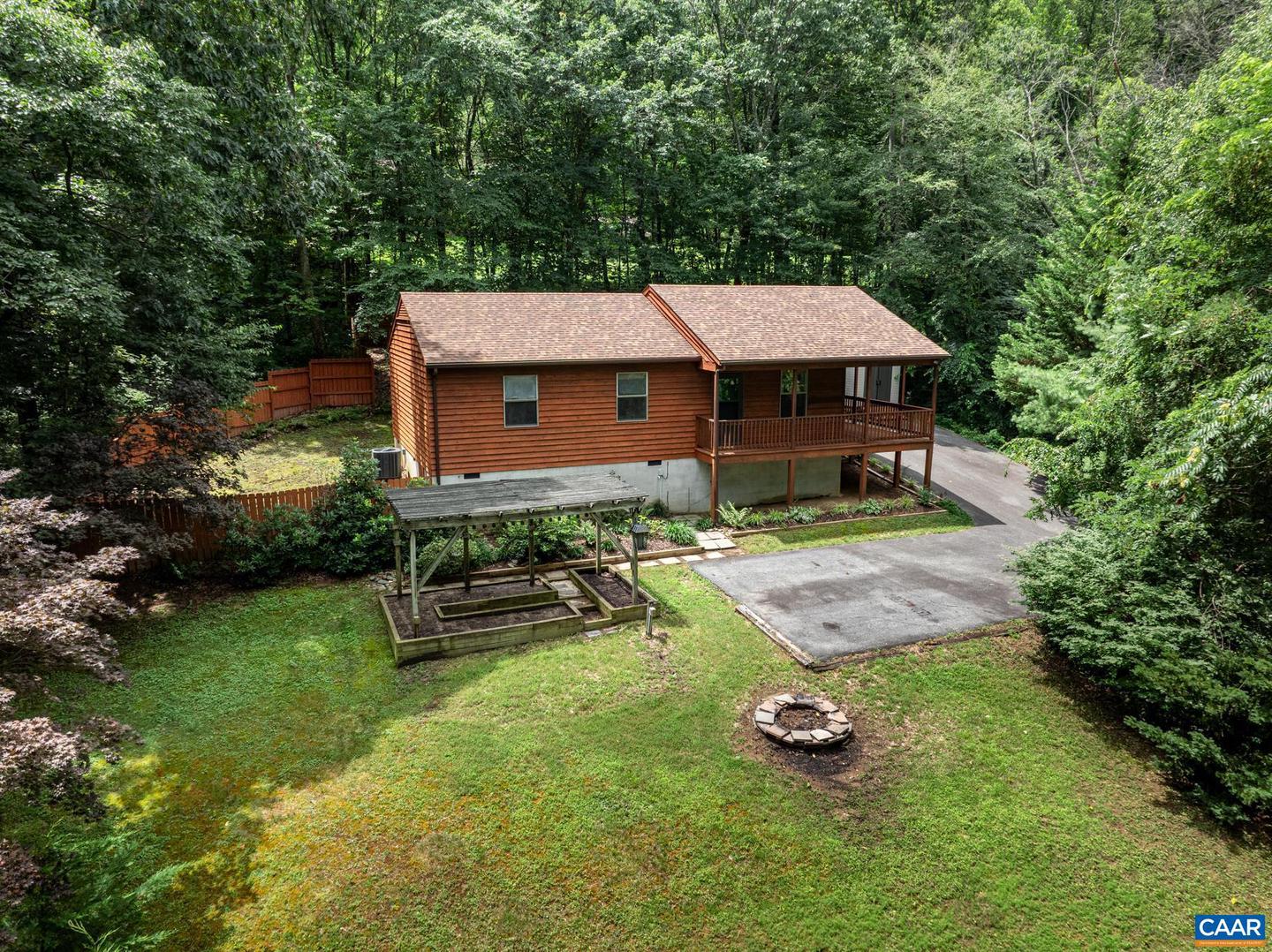 189 TALL PINES DR, STANARDSVILLE, Virginia 22973, 3 Bedrooms Bedrooms, ,1 BathroomBathrooms,Residential,For sale,189 TALL PINES DR,667000 MLS # 667000