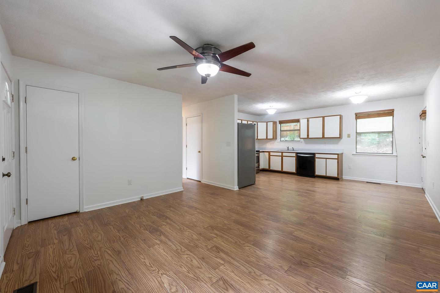 189 TALL PINES DR, STANARDSVILLE, Virginia 22973, 3 Bedrooms Bedrooms, ,1 BathroomBathrooms,Residential,For sale,189 TALL PINES DR,667000 MLS # 667000