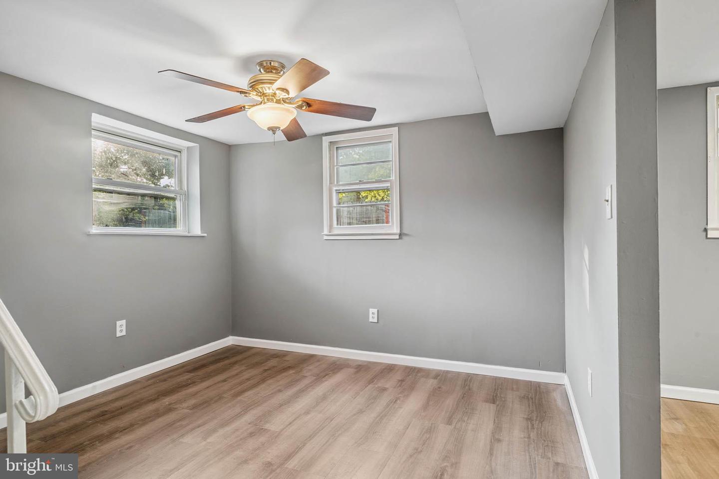 4307 KENWOOD DR, WOODBRIDGE, Virginia 22193, 4 Bedrooms Bedrooms, ,2 BathroomsBathrooms,Residential,For sale,4307 KENWOOD DR,VAPW2099730 MLS # VAPW2099730