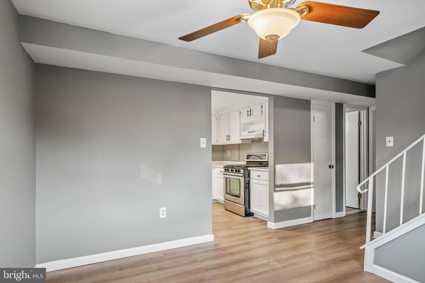 4307 KENWOOD DR, WOODBRIDGE, Virginia 22193, 4 Bedrooms Bedrooms, ,2 BathroomsBathrooms,Residential,For sale,4307 KENWOOD DR,VAPW2099730 MLS # VAPW2099730