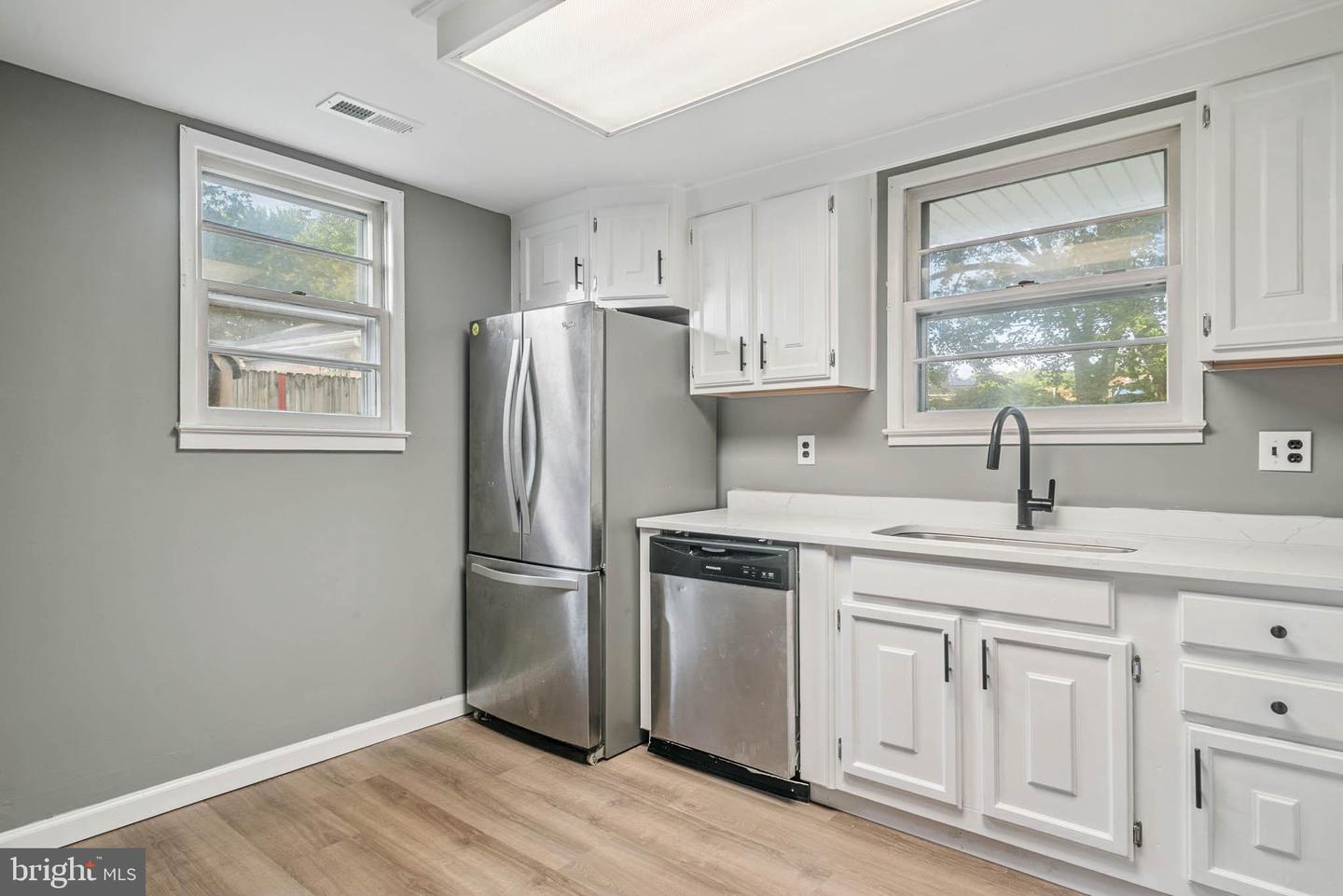 4307 KENWOOD DR, WOODBRIDGE, Virginia 22193, 4 Bedrooms Bedrooms, ,2 BathroomsBathrooms,Residential,For sale,4307 KENWOOD DR,VAPW2099730 MLS # VAPW2099730
