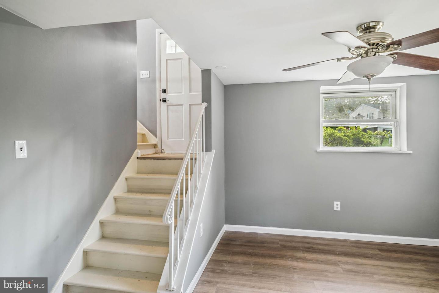 4307 KENWOOD DR, WOODBRIDGE, Virginia 22193, 4 Bedrooms Bedrooms, ,2 BathroomsBathrooms,Residential,For sale,4307 KENWOOD DR,VAPW2099730 MLS # VAPW2099730